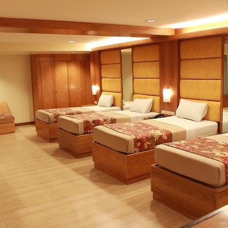 Pinoy Pamilya Hotel Pasay Exteriör bild