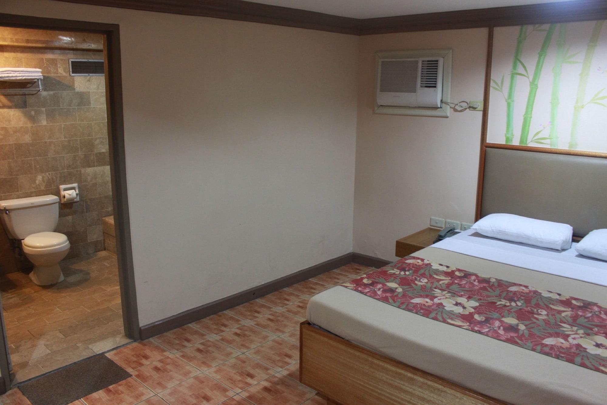 Pinoy Pamilya Hotel Pasay Exteriör bild