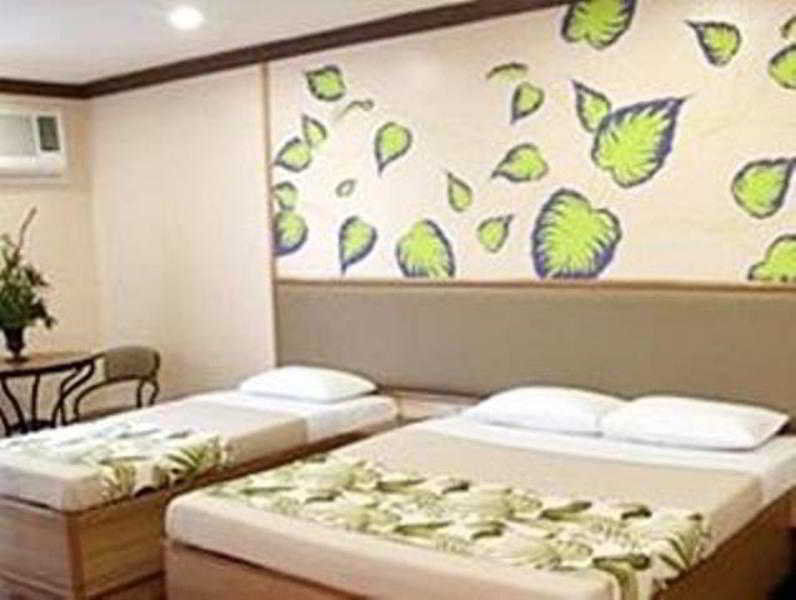 Pinoy Pamilya Hotel Pasay Exteriör bild